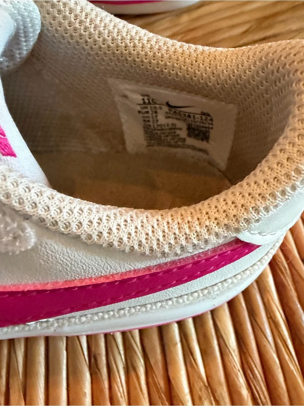 Nike Girls Court Hook & Loop Sneakers White & Pink